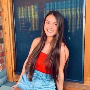 Meet your Posher, Keeley